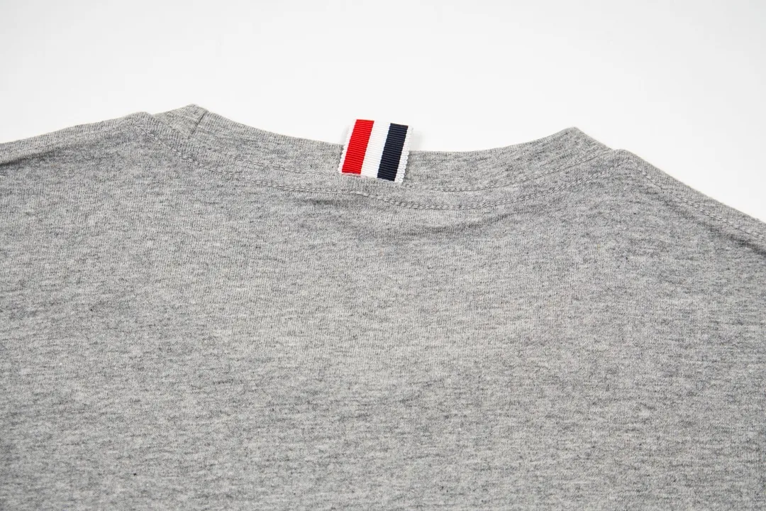 （Q 110） ， （ ， ） #T 26ss T ：Black White Navy Blue Light Gray Size：0 1 2 3 4
